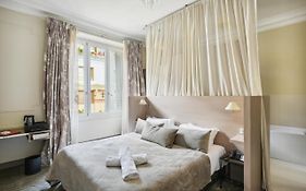 Le Paris Singulier